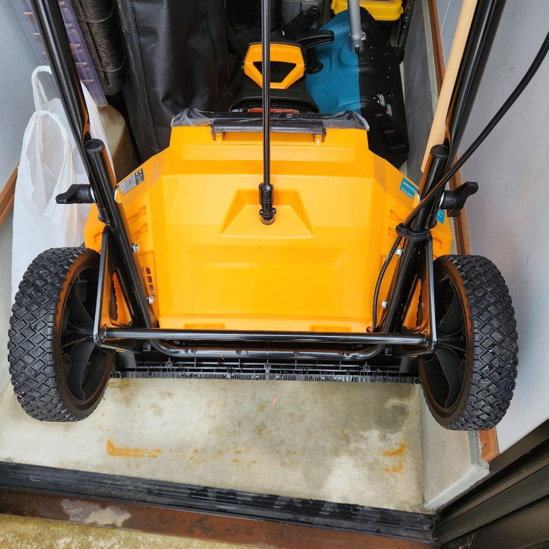 k*u様 ハイガー　コードレス除雪機