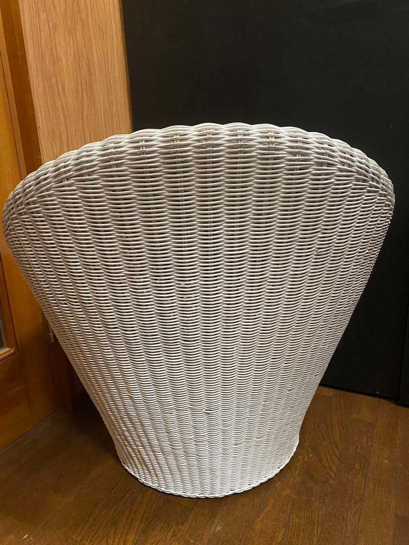 希少♦️ホワイト ラタン♦️高級 エッグチェア♦️リゾート ガーデンチェア♦️送料込