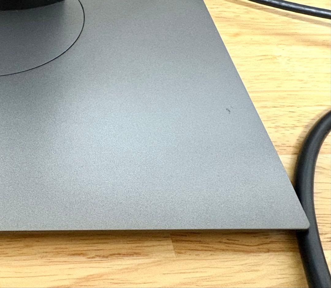 【spgn56s9】 DELL U2720QM 27インチ 4Kモニター