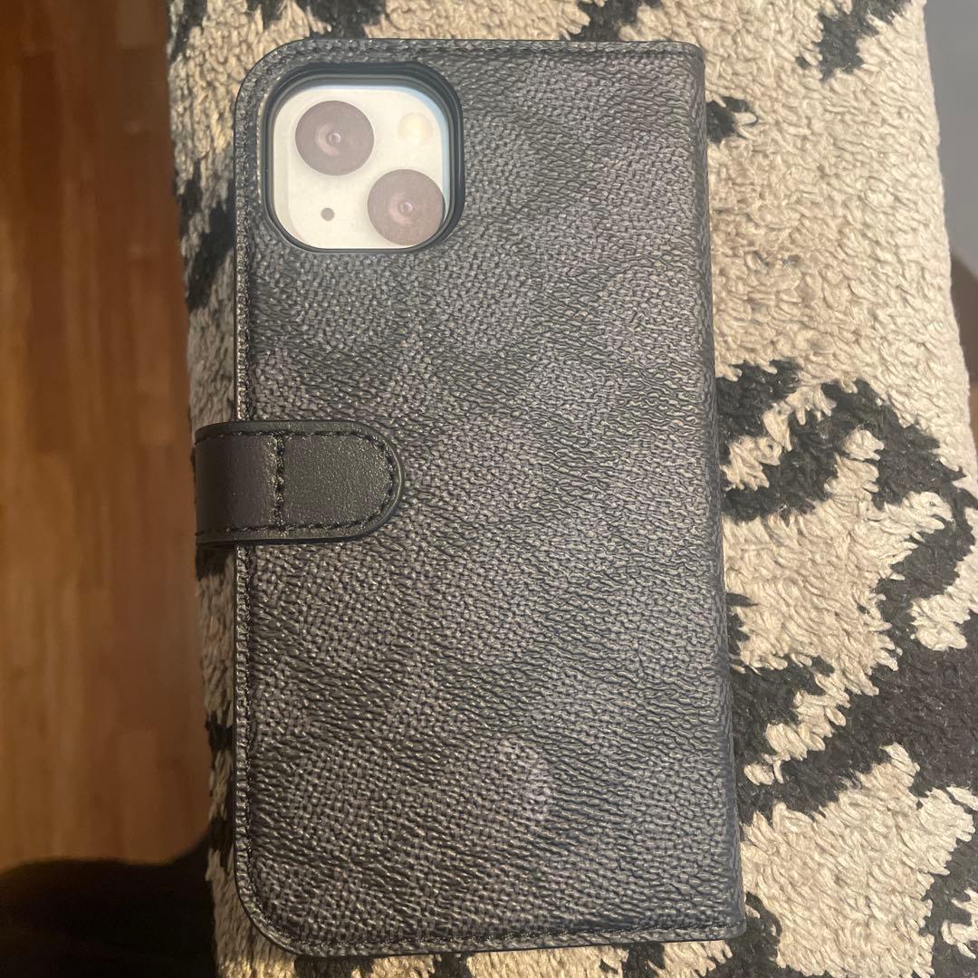 新品COACH iPhone13・14手帳型カバーシグネチャー　コーチ　ブラック