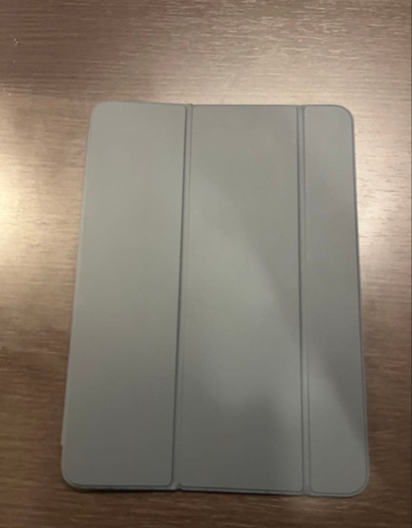 iPad Air 11インチ M2 ブルー 画面ひび割れあり