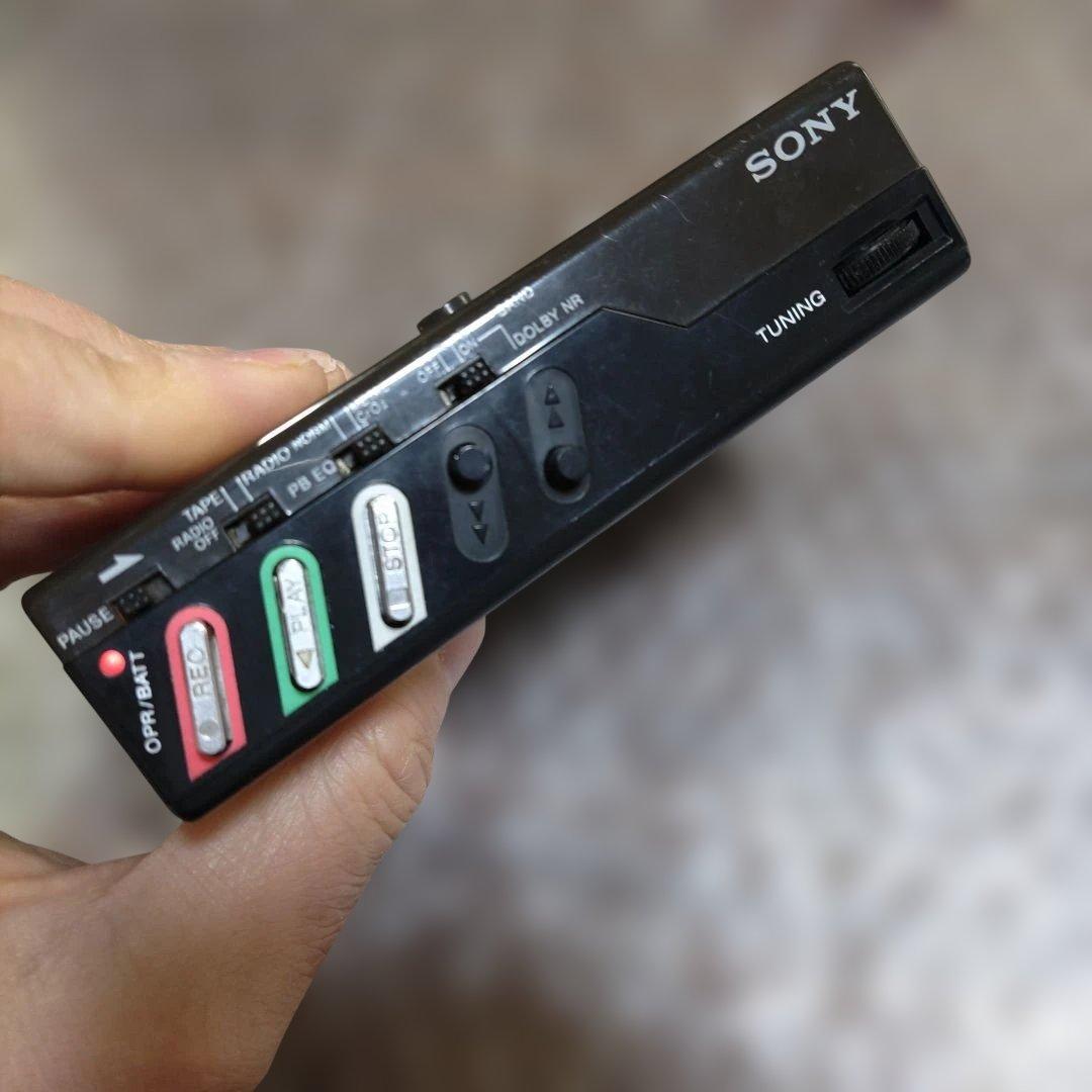 ソニー　カセットウォークマン　WM−F65　ジャンク　管理ナンバー903