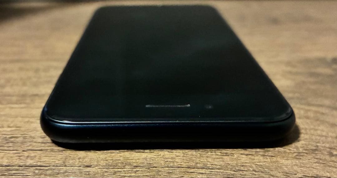 iPhoneSE3 ミッドナイト 128GB