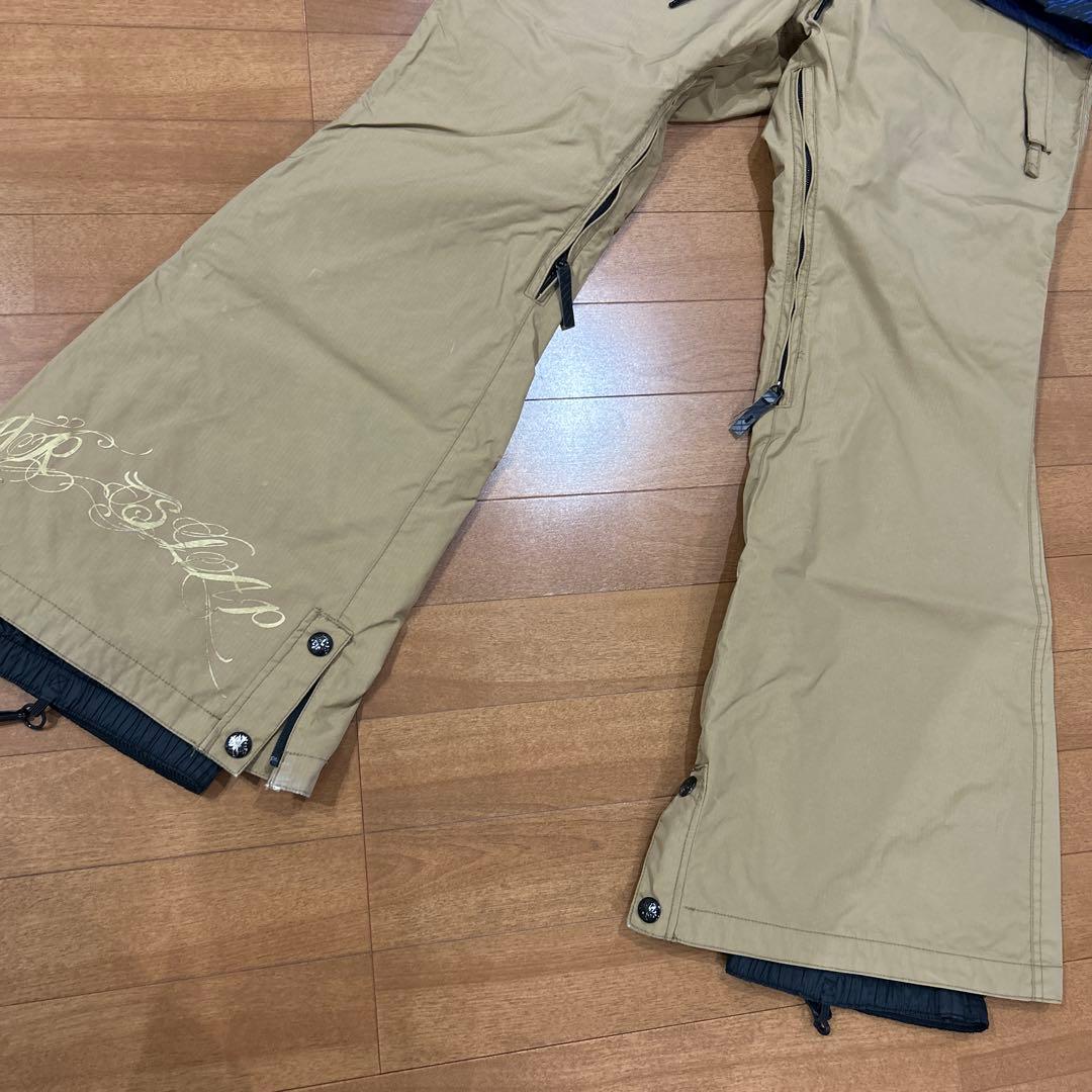 送料込み！GUSH ガッシュ スノーボード ウエア 上下セットMサイズ