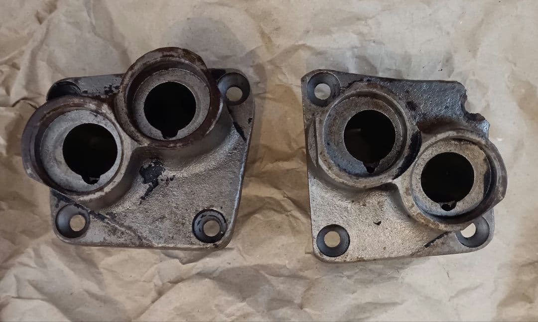 ハーレー　パンヘッド　パーツ