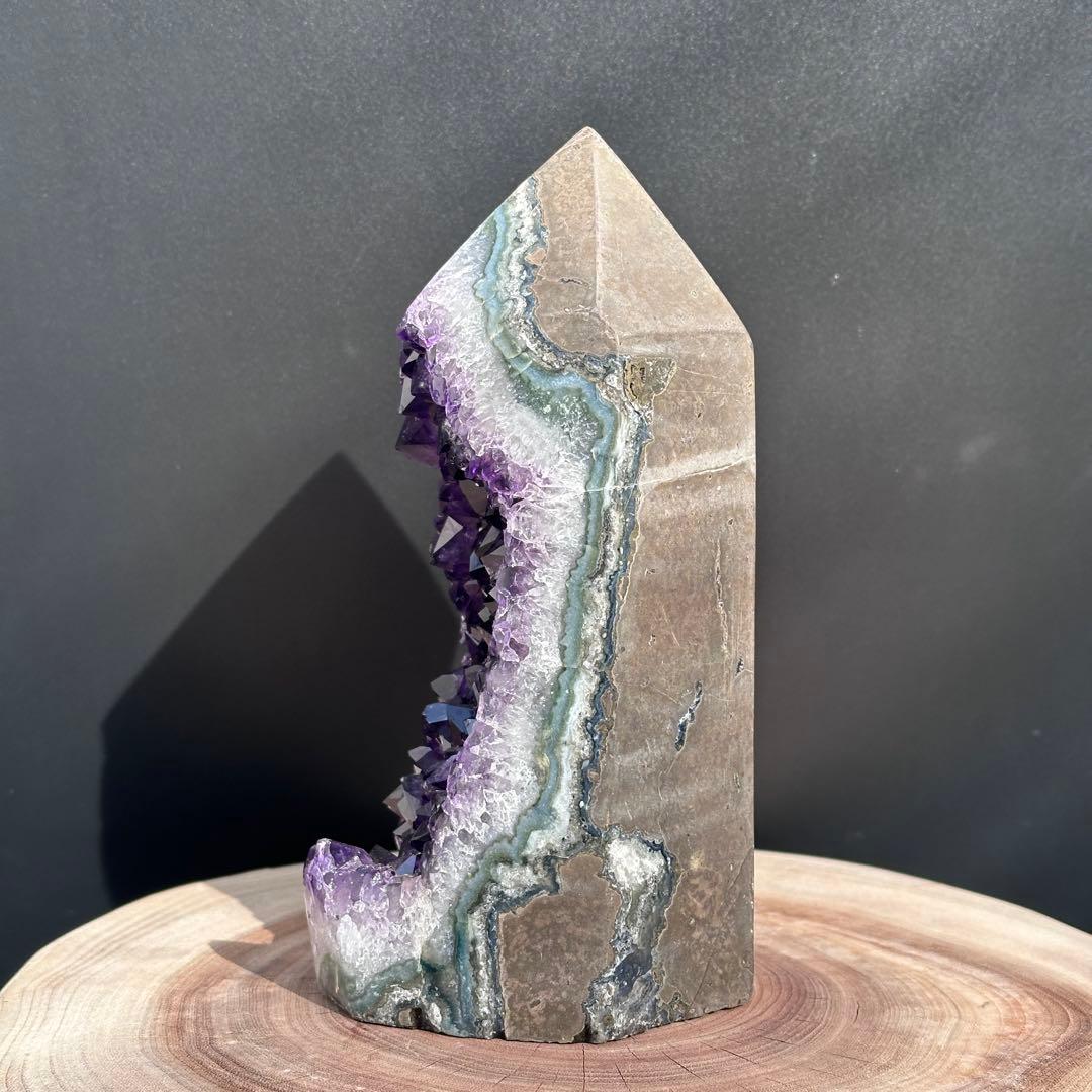 天然石アメジストのポイント　置物G.61