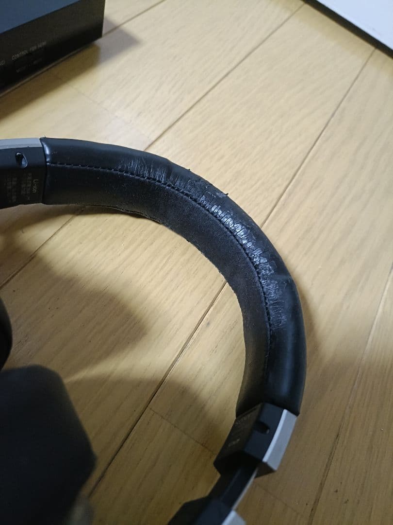 MDR-HW700DS SONYデジタルサラウンドヘッドホンシステム