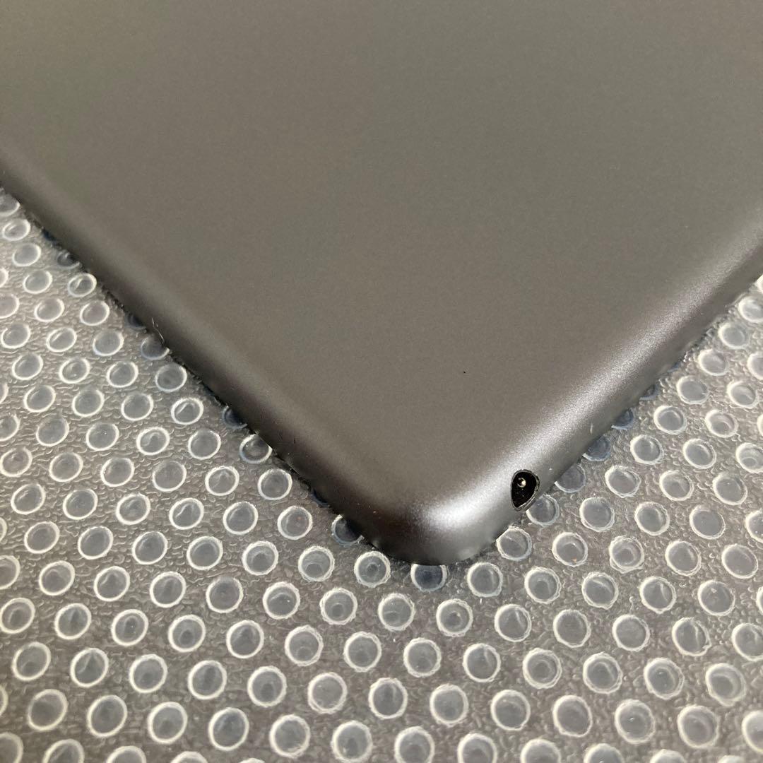 3383【早い者勝ち】iPad7 第7世代 32GB WIFIモデル☆