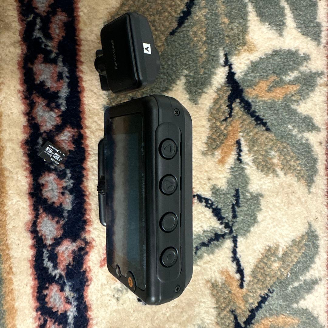 COMTEC ドライブレコーダー ZDR055、駐車場監視コード付き