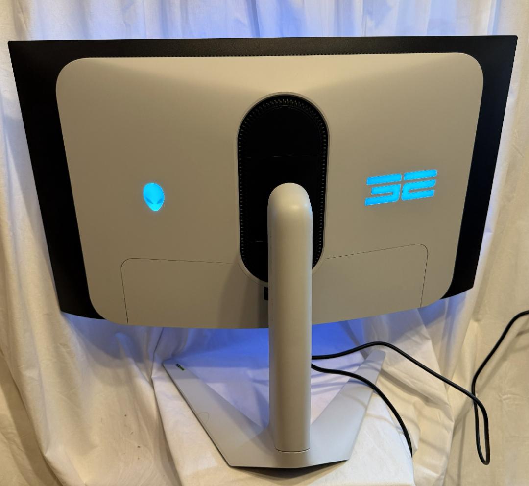 【極美品・保証有】Alienware 32 4K AW3225QF モニター