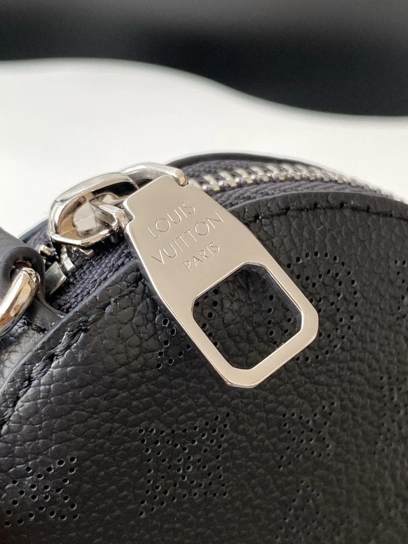 ルイヴィトン マヒナ ベラ 2way チェーン ショルダーバッグ*M57070