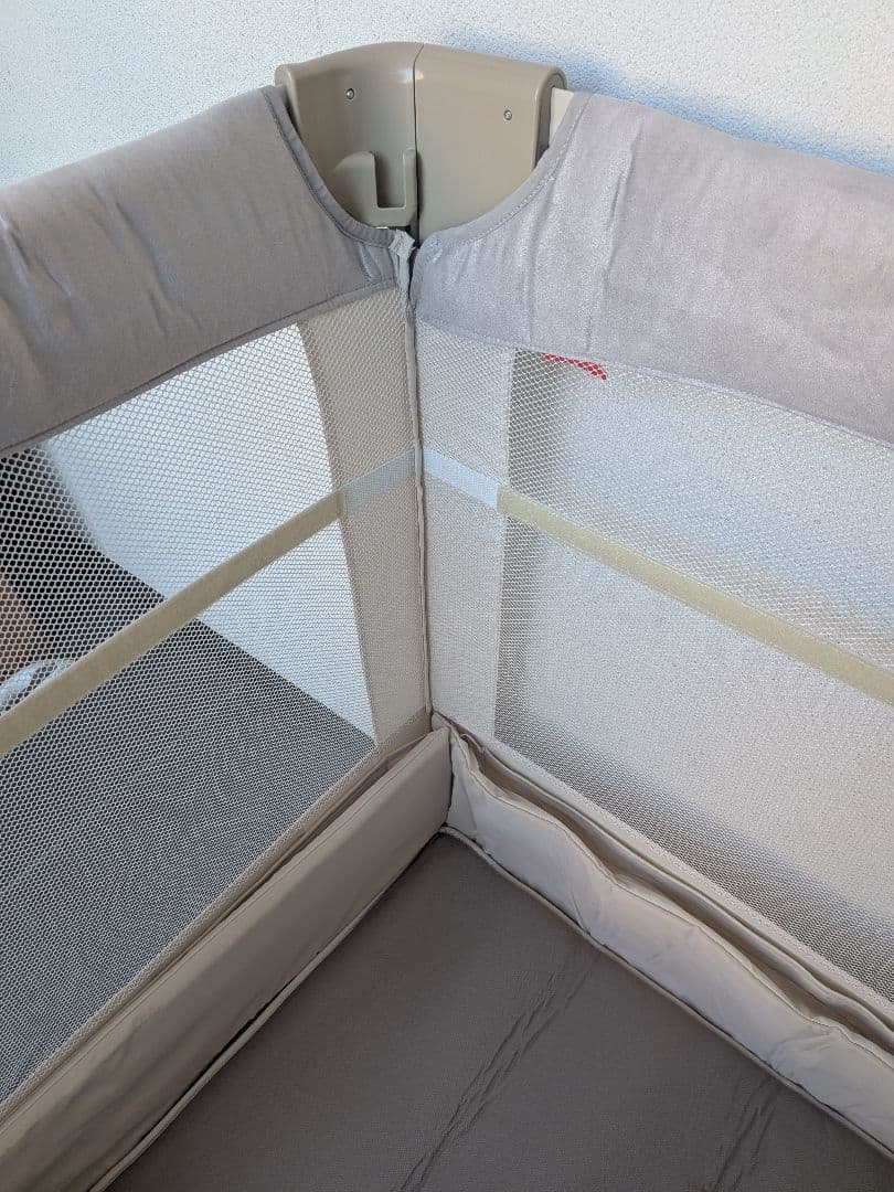 【美品】Aprica　ココネル　エアープラスAB　ホワイトベージュ