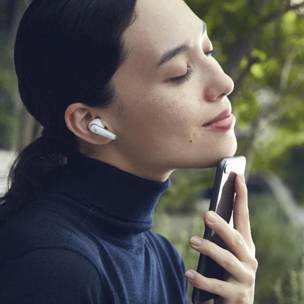 完全ワイヤレスイヤホン ☆ Anker ヘルスモニタリング/ノイズキャンセリング