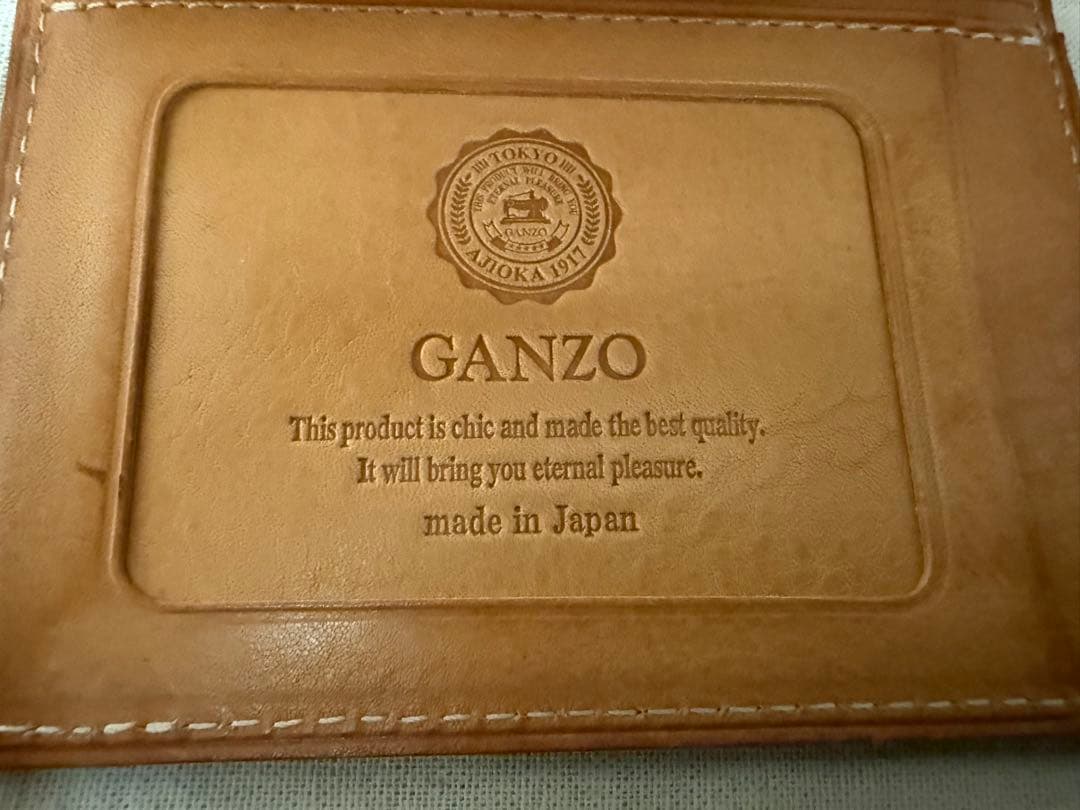 GANZO 濃紺（ネイビー）パスケース 定期入れ 定価22,000円