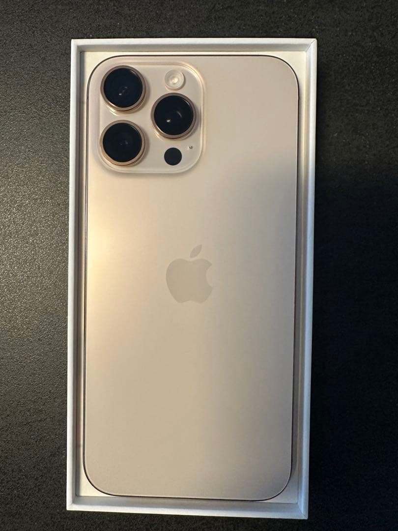 iphone 16 Pro max 256gb バッテリー100% 充放電2回