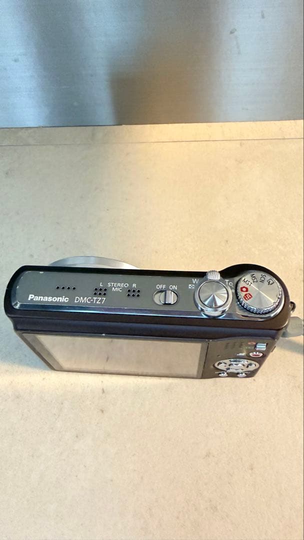 【液晶綺麗・付属品完備】Panasonic LUMIX DMC-TZ7 ブラウン