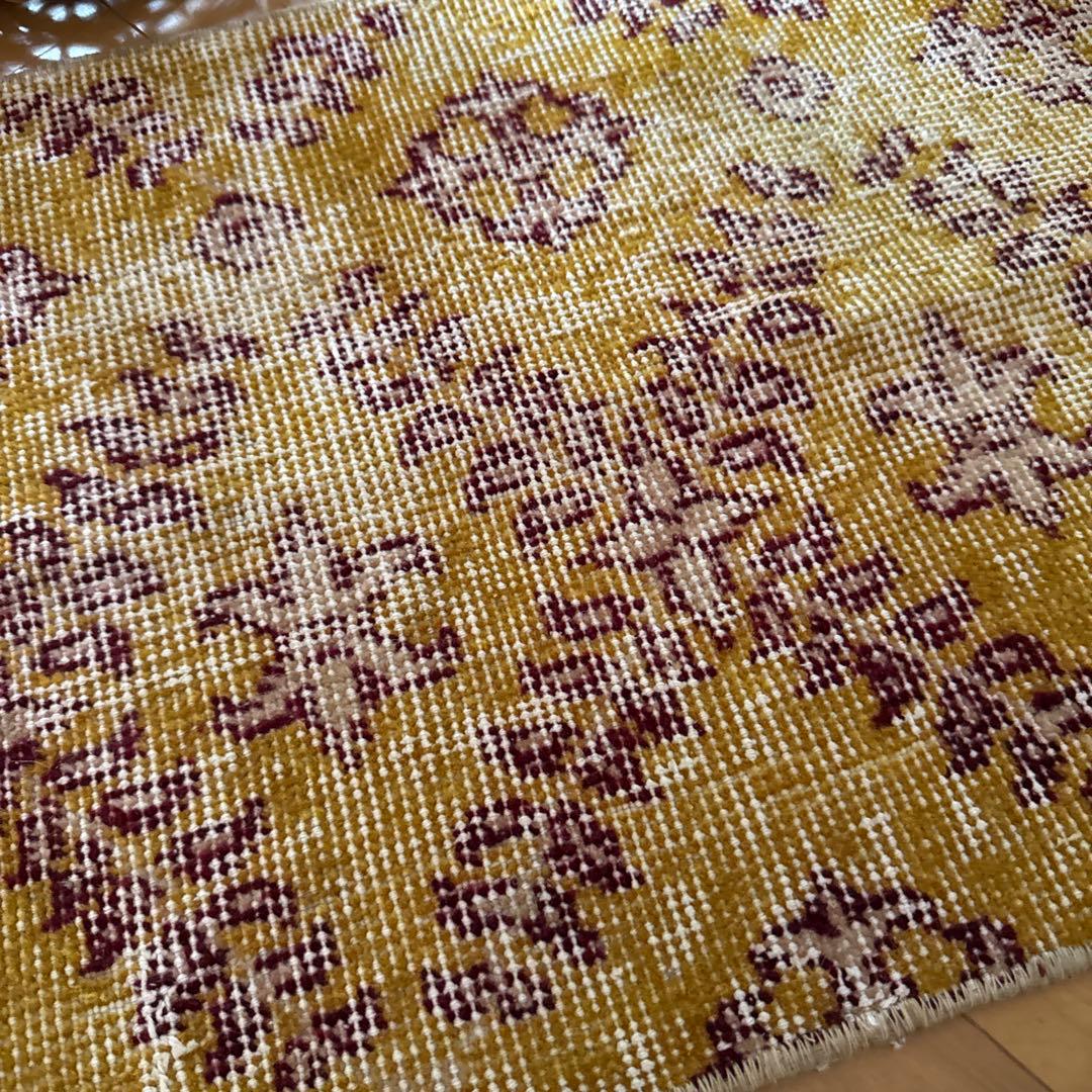 41.5×83マスタードイエロー×エンジ　トルコヴィンテージラグ