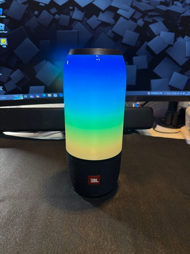 JBL PULSE 3 Bluetooth スピーカー 光る
