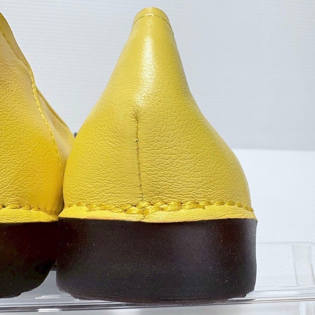 Estacion エスタシオン 小花立体フラワーモチーフ本革フラットパンプス