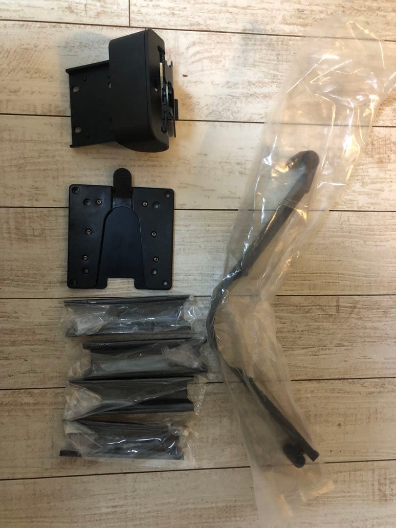 エルゴトロン TRACE (トレース) モニターマウント マットブラック