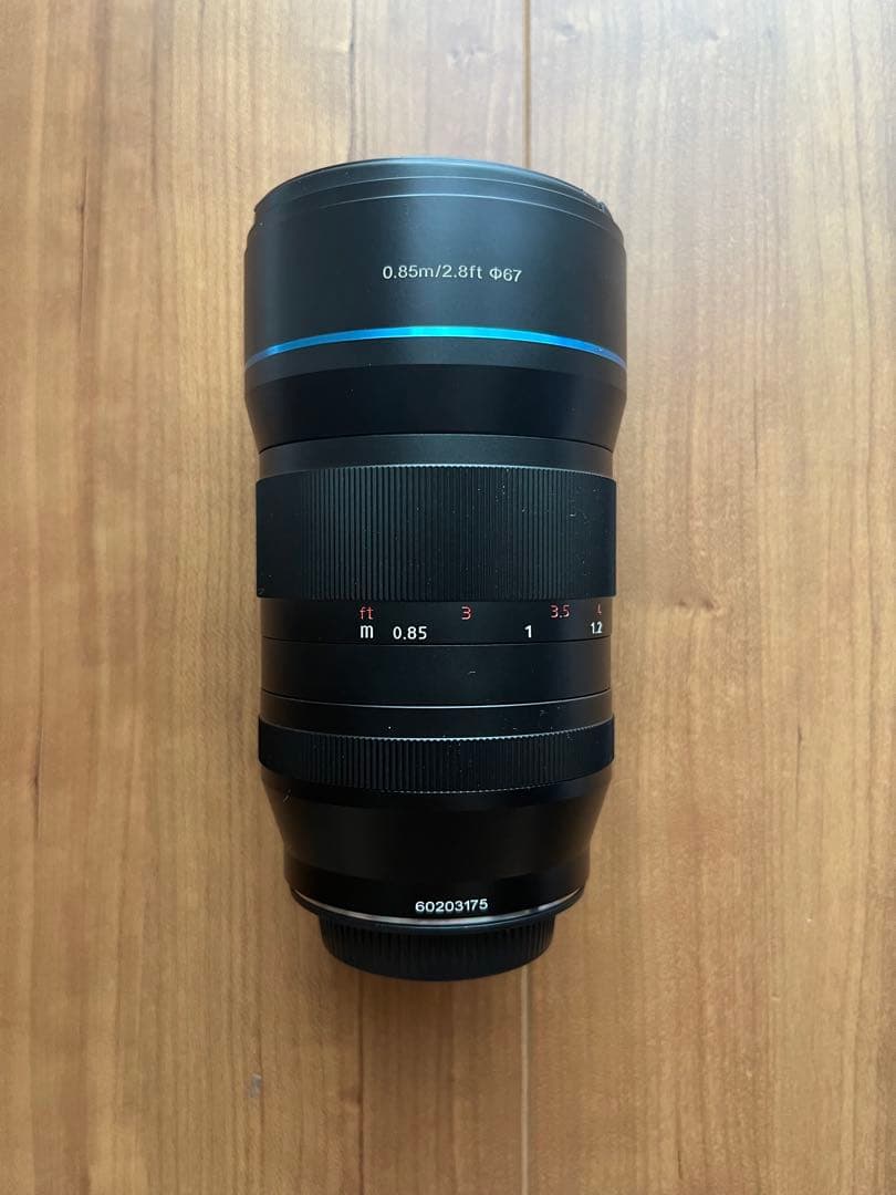 SIRUI 35mm F1.8 1.33× Anamorphic M4/3レンズ