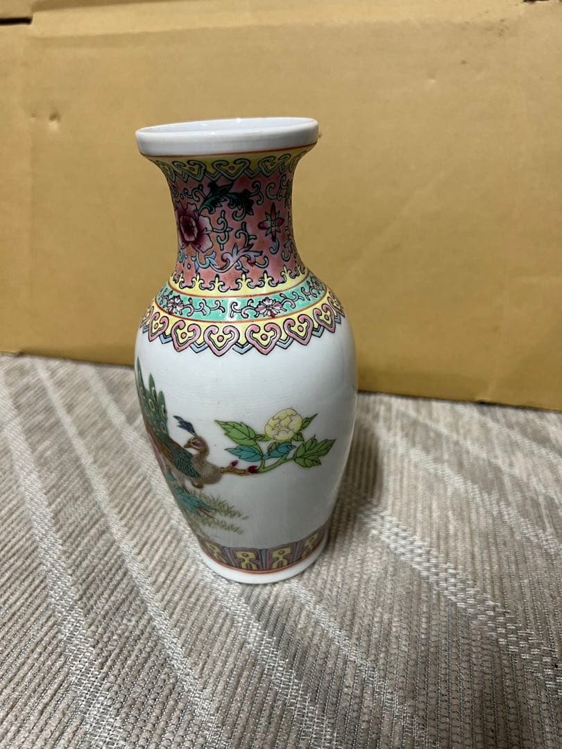 時代　中国　景徳鎮製　花瓶