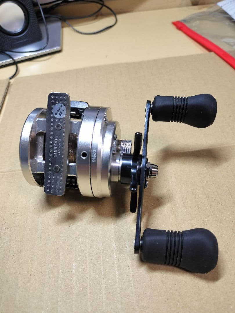 SHIMANO OCEA CALCUTTA 200PG ベイトリール　シマノ