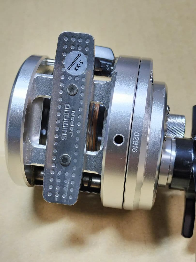 SHIMANO OCEA CALCUTTA 200PG ベイトリール　シマノ