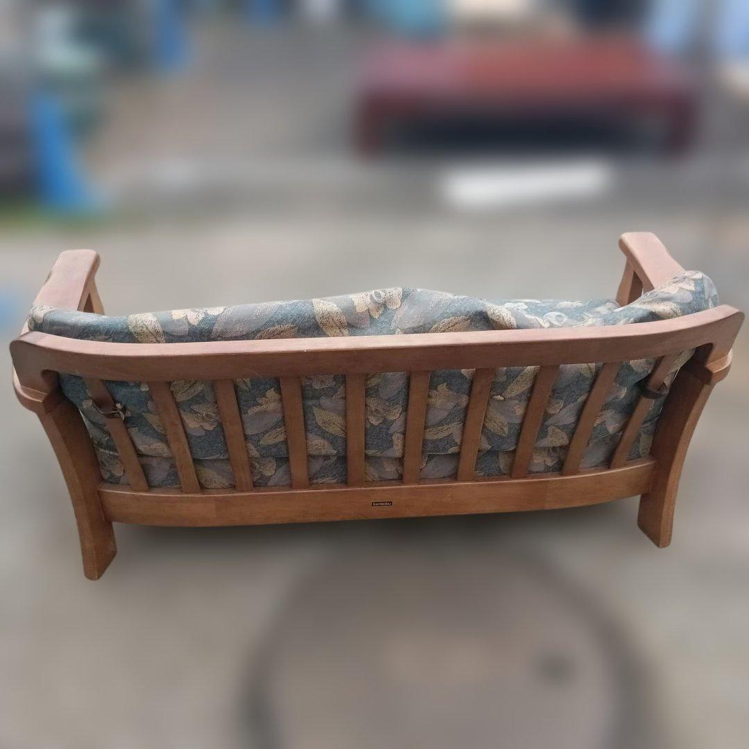 5077）カリモク　２人掛けソファー　難有品