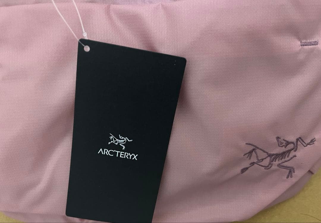 ご*ご様 国内正規品☆ヒリアド6 Hilliard 6 Crossbody Ba