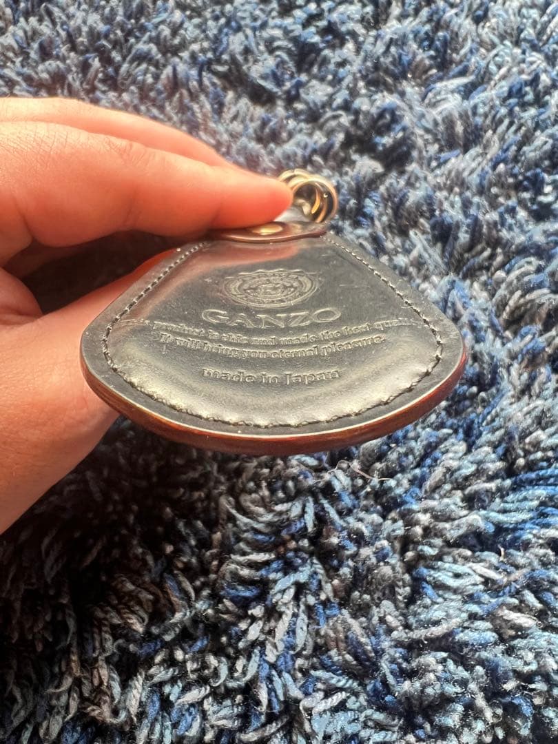 GANZO レザーキーホルダー ブラック　シェルコードバン