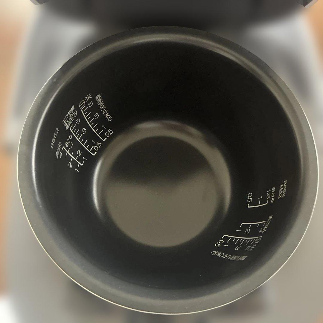 ⭐︎象印⭐︎NW-PV10型　圧力IH炊飯器 5.5合 炎舞炊き