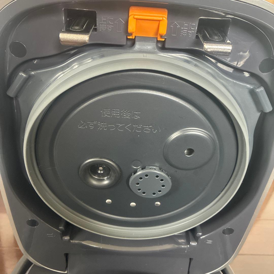 ⭐︎象印⭐︎NW-PV10型　圧力IH炊飯器 5.5合 炎舞炊き