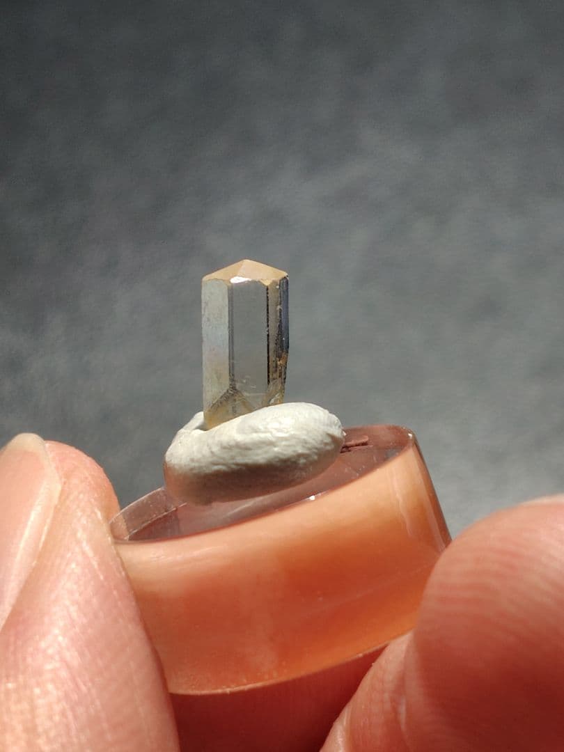 フェナカイト　ミャンマー産　1029