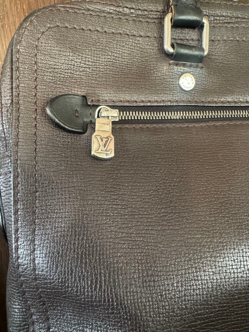 ルイヴィトンキャニオン ビジネスバッグユタレザー マロン ダークブラウン