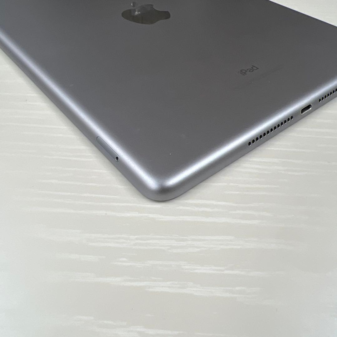 Apple iPad (第6世代) 32GB スペースグレー