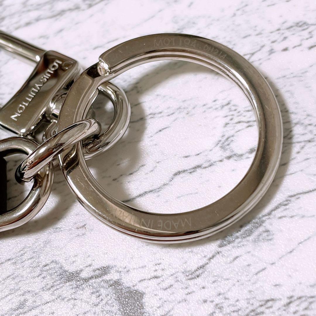 ルイヴィトン Louis Vuittonキーリング レザー M01194