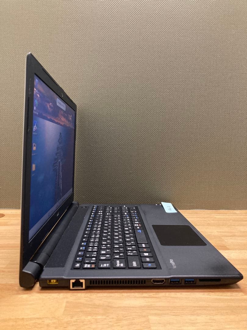 中古ノートパソコン　15.6インチ　NEC製　〔No.2〕