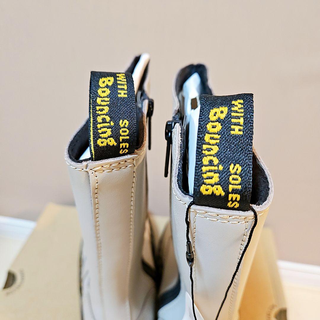 【新品タグ付】【Dr.Martens】Audrick Chelsea Tal　M