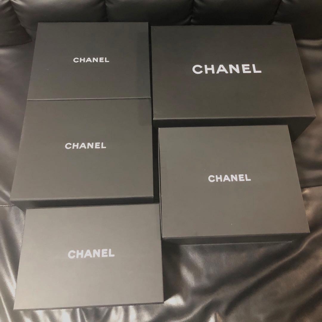 シャネル　バッグ箱　マグネット式箱　保存袋