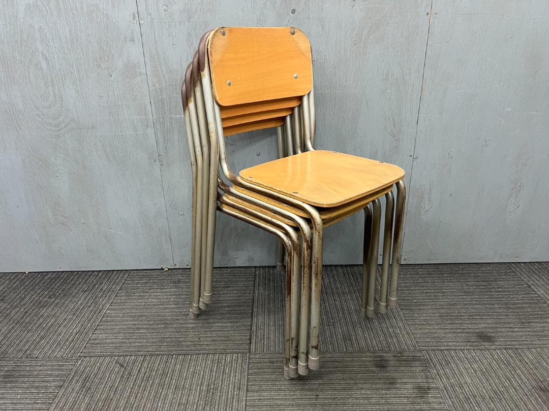 322◆格安配送地域あり◆ホウトク◆学童机・椅子4組(旧JIS1号)学校学習塾