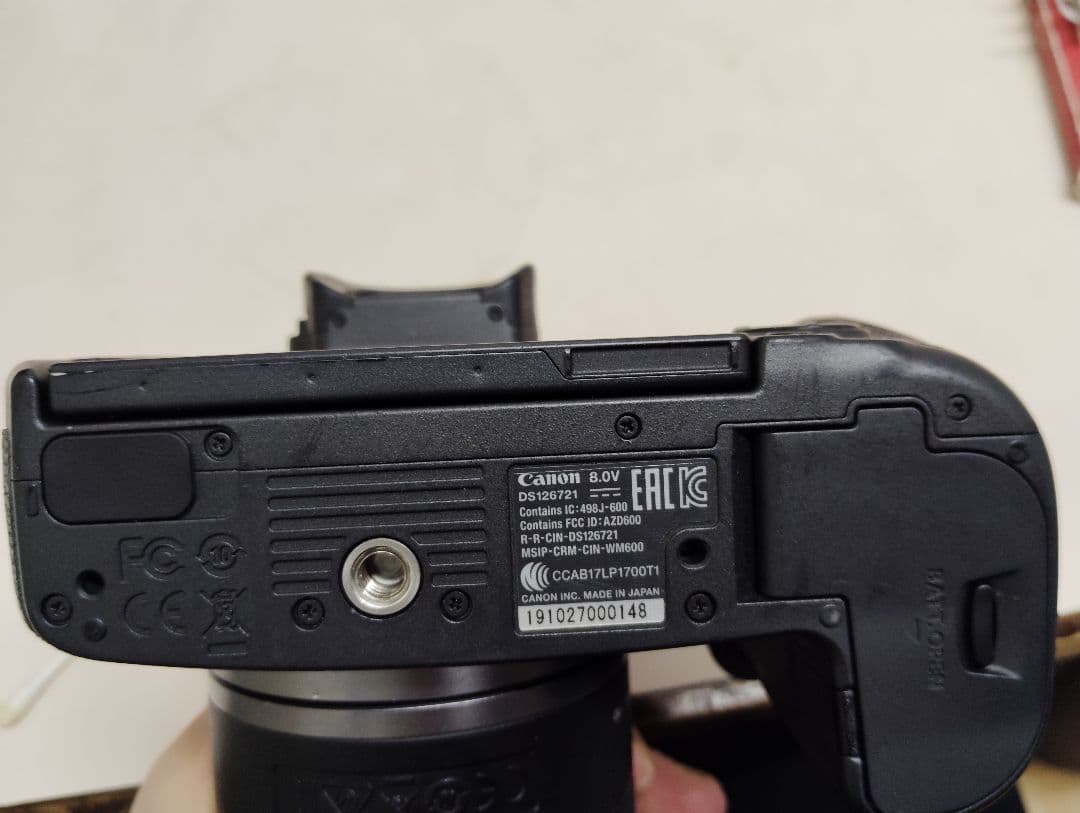 Canon EOS R 本体