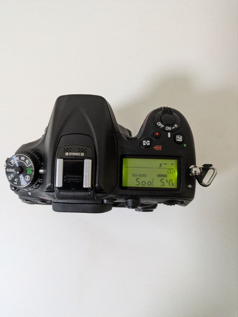 Nikon　D7200　ボディ　　　　　　　　ショット数7,217回4.9%以下