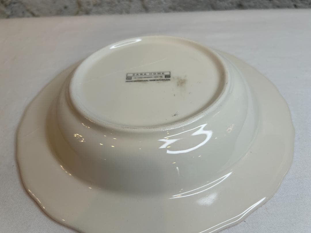 【大人気！食器セット】 ZARA 　フローラル　アースンウェア　プレート