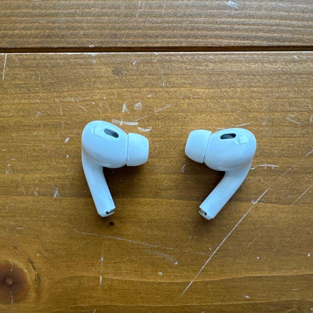 AirPods Pro （第2世代）USB-C 充電ケース、ボックス、付属品付き