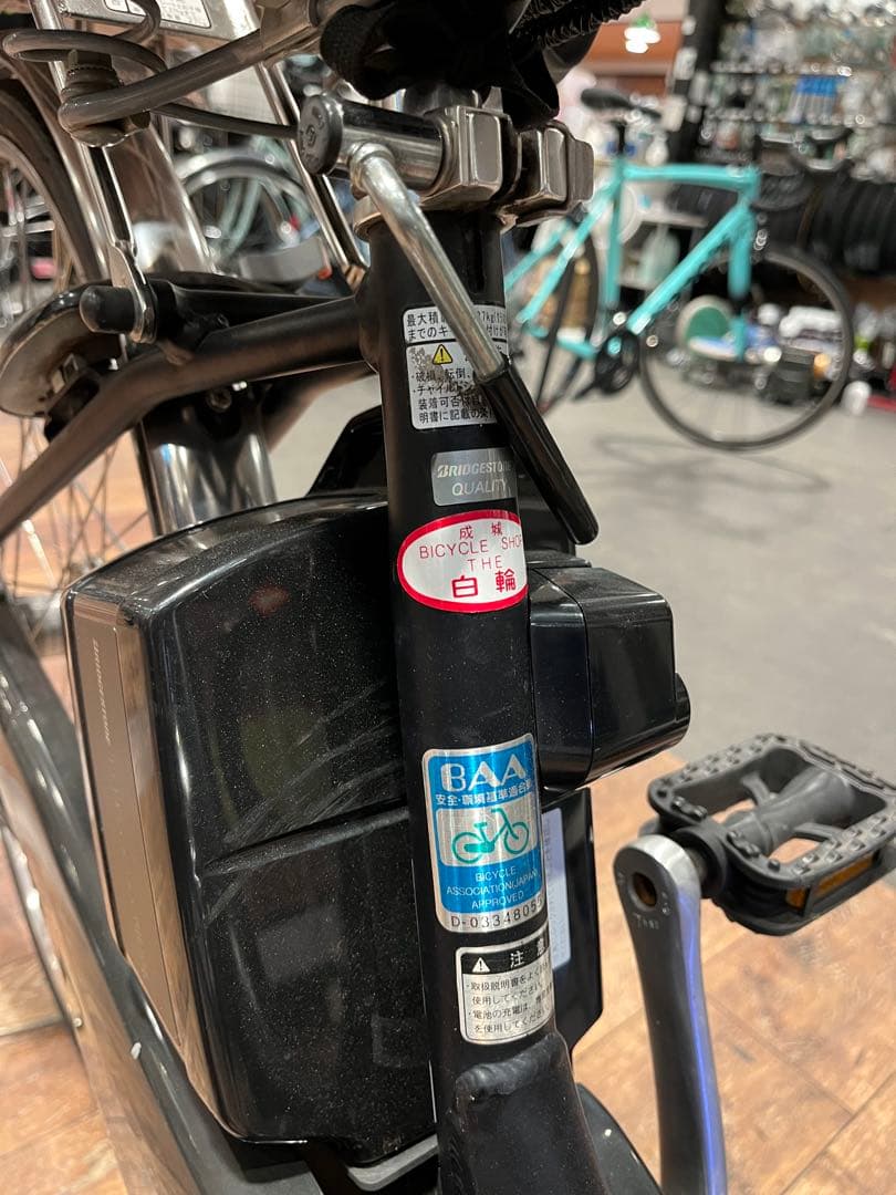 22年4月購入 横浜駅 ブリヂストン 電動アシスト自転車 黒 アシスタU DX