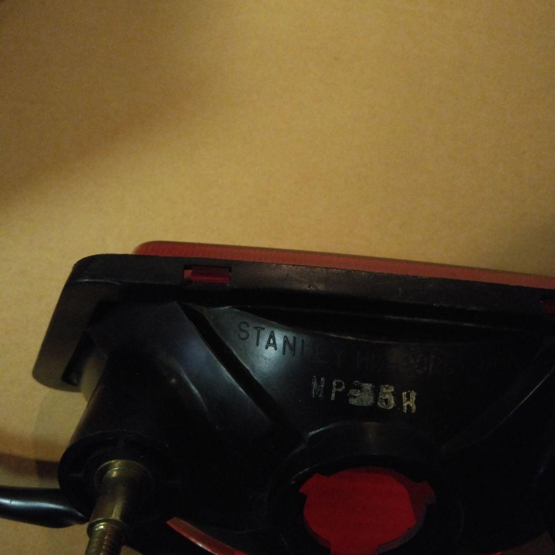 ホンダ純正本物当時物実車外しCBR400F赤色テールライト 3本配線付き