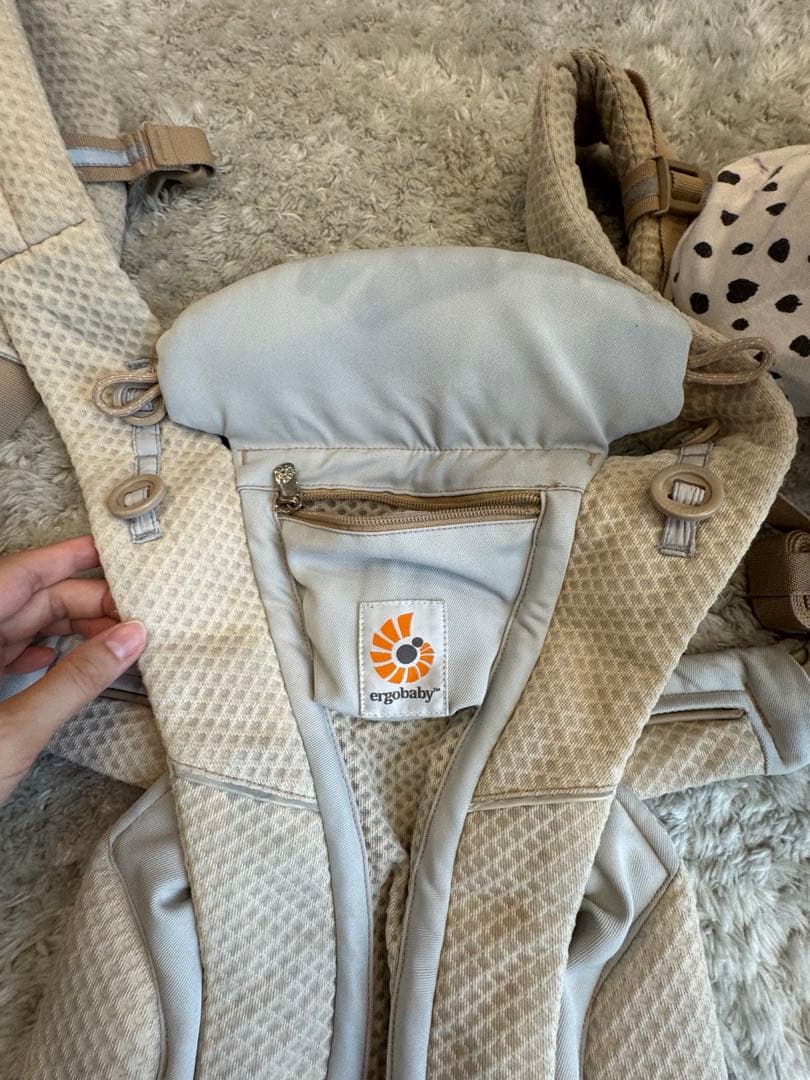 エルゴベビー オムニブリーズ メッシュ サンドベージュ