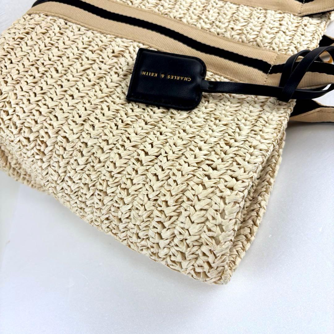 【美品】チャールズアンドキース ドルチェヴィータ ラフィア トートバッグ かご