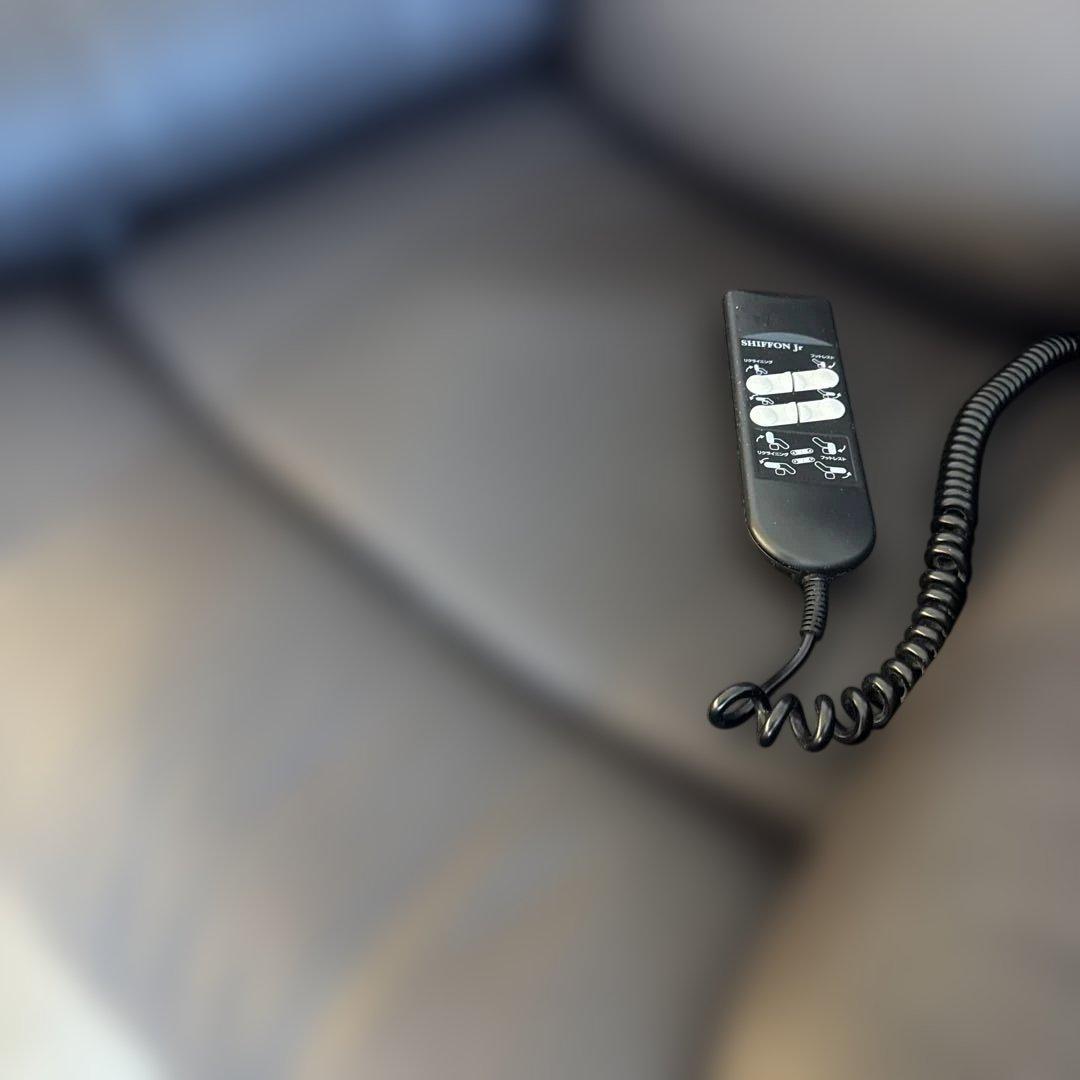 R【現地引渡し2台目購入】チェア SHIFFON Jr-S ブラウン